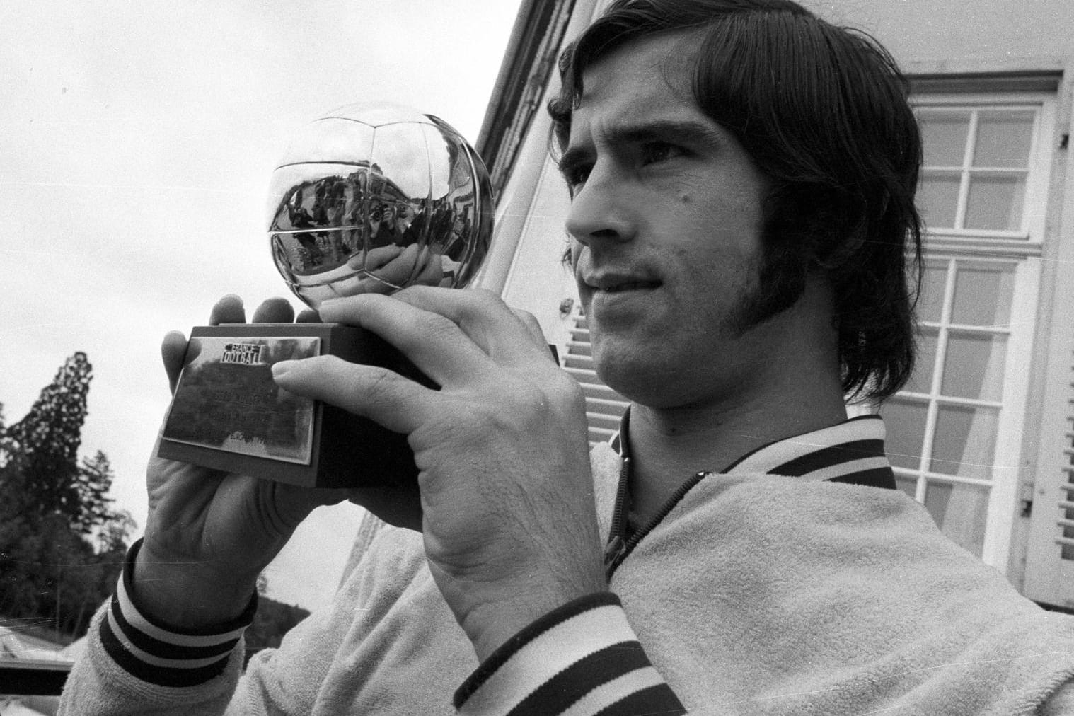 Gerd Müller ist tot: 1971 wurde er als Spieler des FC Bayern München Europas Fußballer des Jahres. Gerd Müller ist tot: 1971 wurde er als Spieler des FC Bayern München Europas Fußballer des Jahres.