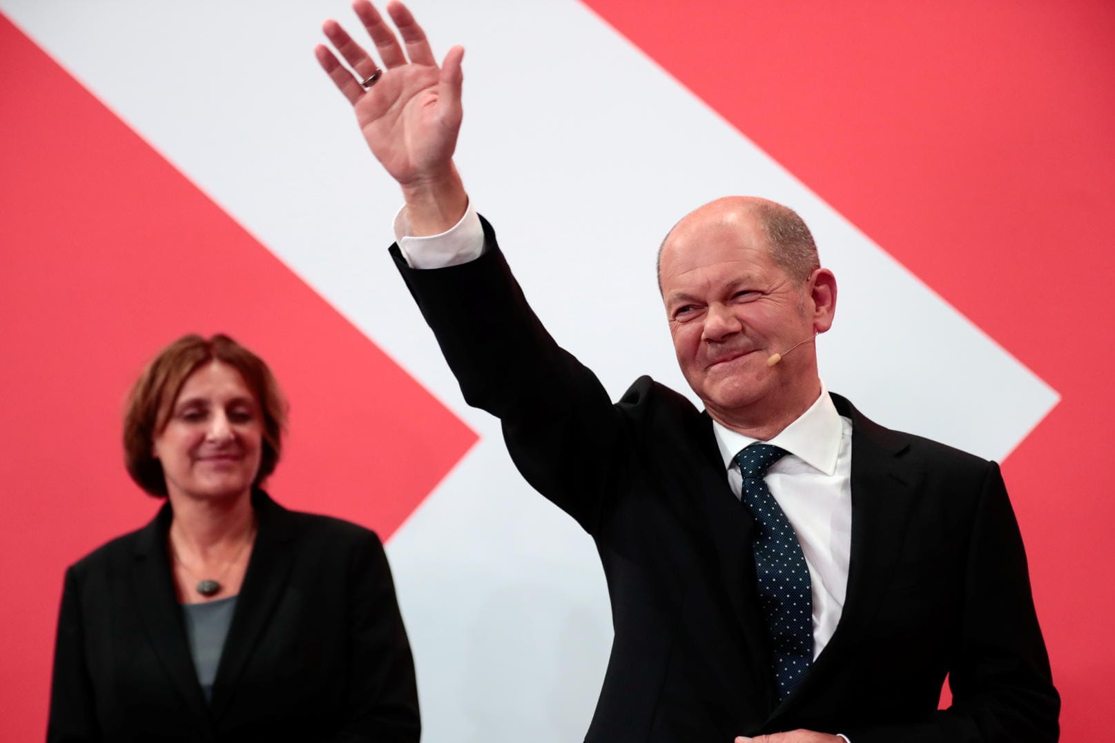 Olaf Scholz: Der Kanzlerkandidat hat die SPD aus dem Umfragetief geholt. Olaf Scholz: Der Kanzlerkandidat hat die SPD aus dem Umfragetief geholt.