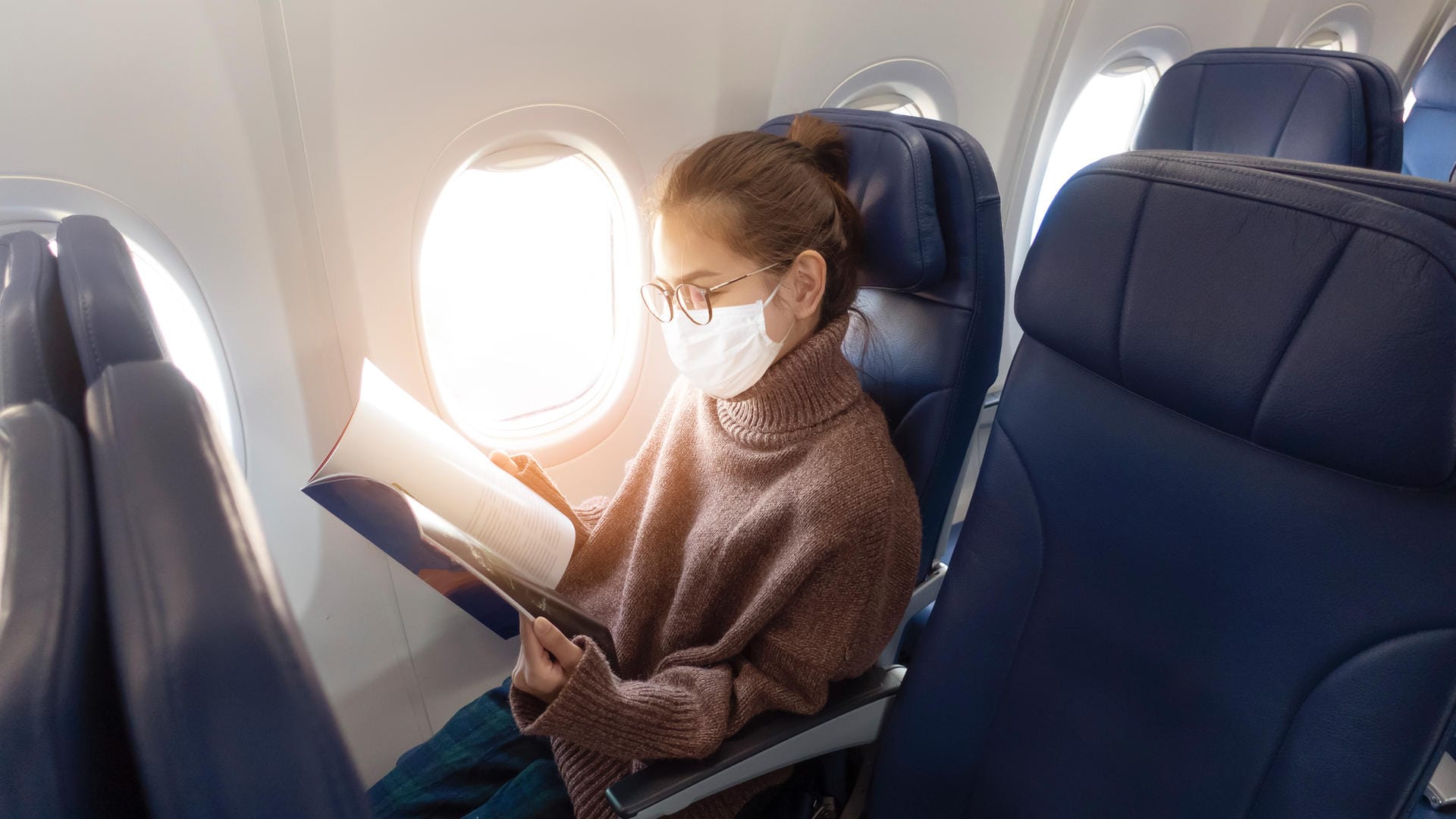Entspannt im Flieger: In nur kurzer Zeit erreichen Sie viele schöne Urlaubsziele. Entspannt im Flieger: In nur kurzer Zeit erreichen Sie viele schöne Urlaubsziele.