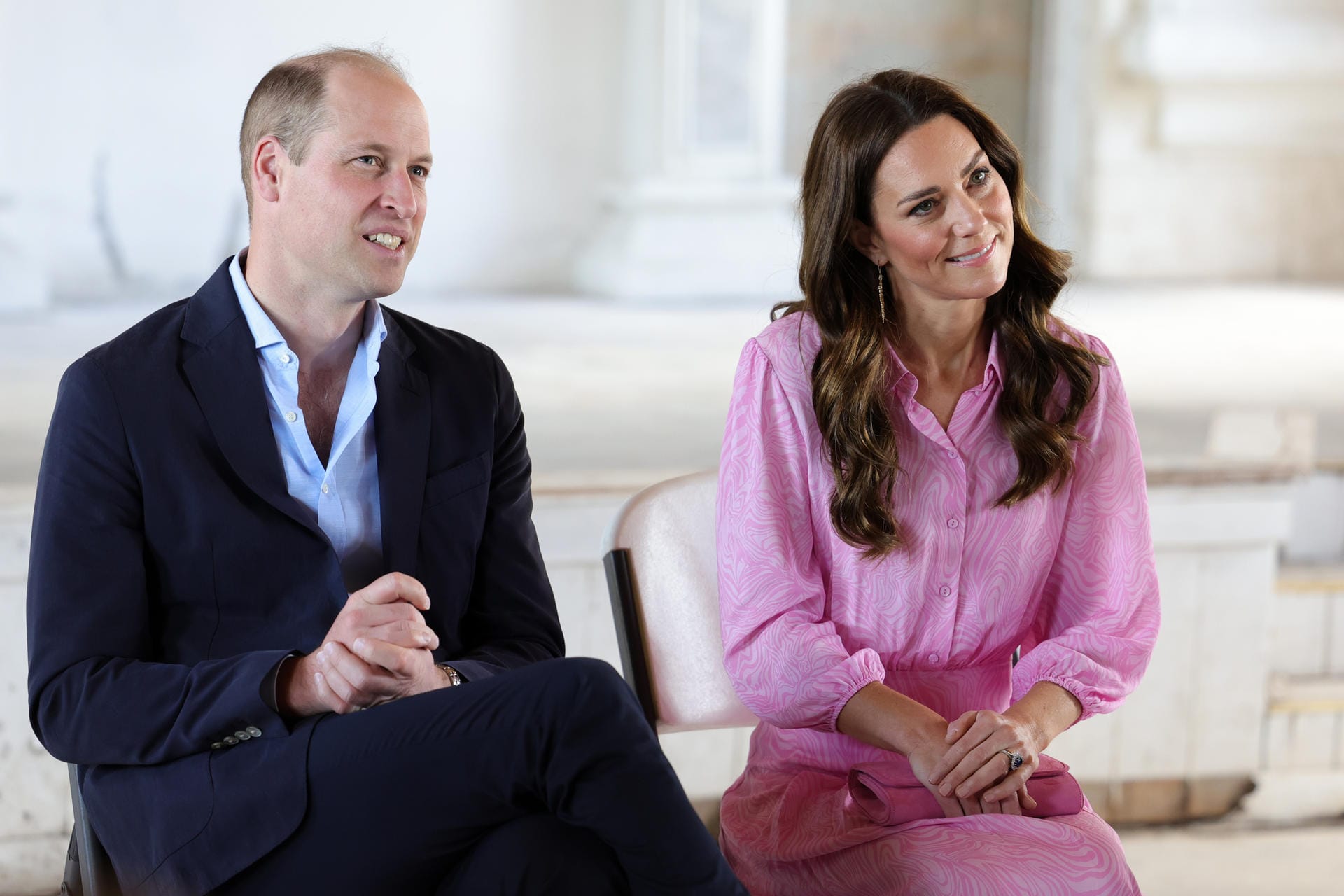 26. März 2022: William und Kate besuchen auf einer offiziellen Reise eine Kirche auf den Bahamas. 26. März 2022: William und Kate besuchen auf einer offiziellen Reise eine Kirche auf den Bahamas.