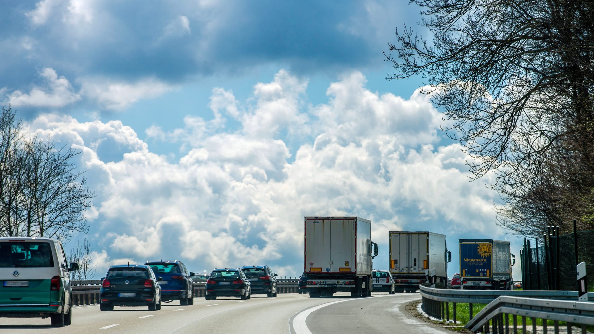 Highway to hell: Die A9 ist Deutschlands ungesündeste Autobahn. Das besagt eine neue Erhebung. Highway to hell: Die A9 ist Deutschlands ungesündeste Autobahn. Das besagt eine neue Erhebung.
