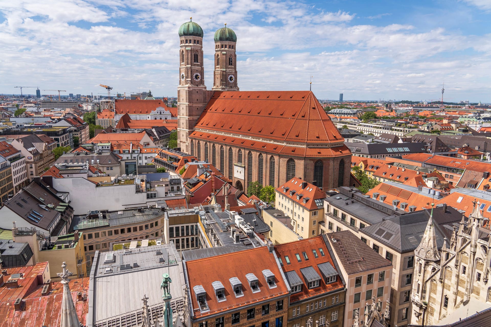 Blick auf die Münchner Altstadt von oben (Symbolbild). Blick auf die Münchner Altstadt von oben (Symbolbild).