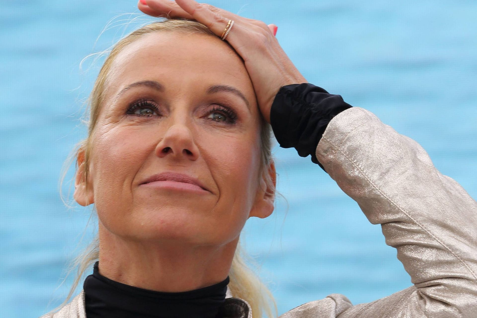 Andrea Kiewel in ihrem Element: Den "ZDF-Fernsehgarten" macht sie nun fast seit einem Vierteljahrhundert. Andrea Kiewel in ihrem Element: Den "ZDF-Fernsehgarten" macht sie nun fast seit einem Vierteljahrhundert.