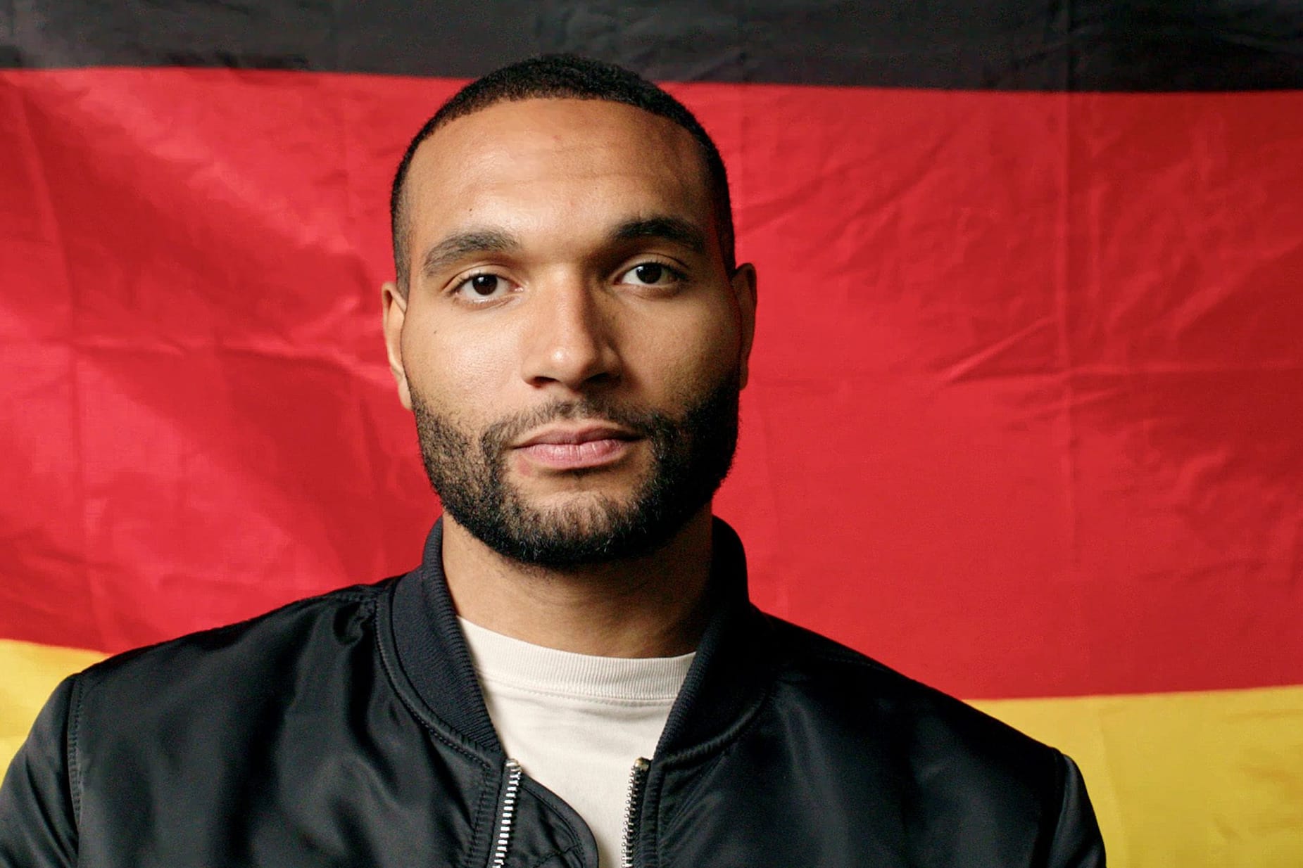 "Die Nationalmannschaft zwischen Rassismus und Identifikation": So lautet der Untertitel des Films von Philipp Awounou "Die Nationalmannschaft zwischen Rassismus und Identifikation": So lautet der Untertitel des Films von Philipp Awounou