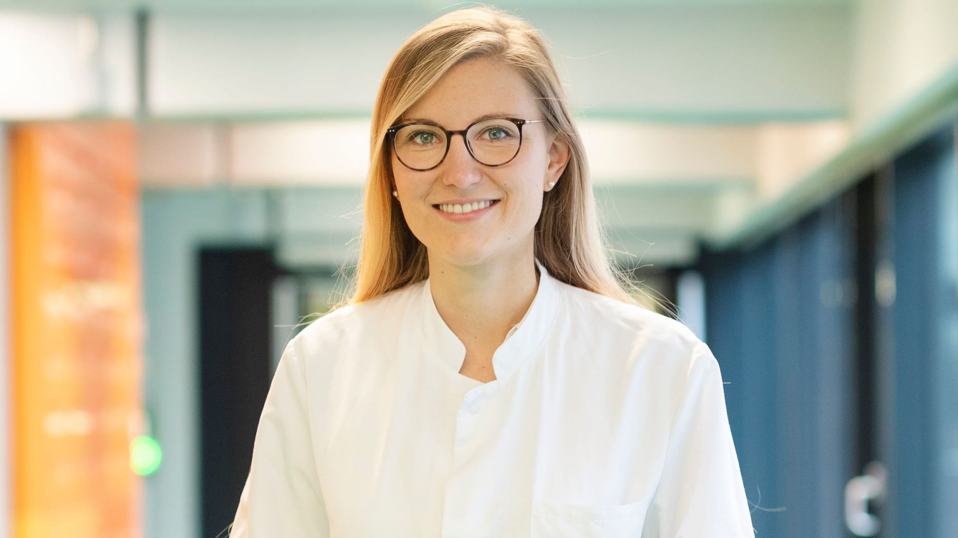 Juniorprofessorin Carolin Victoria Schneider: Für moderne Forschung im intensivmedizinischen Bereich wurde die RWTH-Absolventin auf die Forbes-Liste gesetzt. Juniorprofessorin Carolin Victoria Schneider: Für moderne Forschung im intensivmedizinischen Bereich wurde die RWTH-Absolventin auf die Forbes-Liste gesetzt.