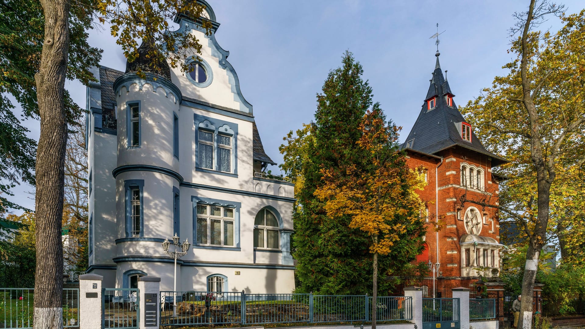 Villen im Grunewald (Symbolfoto): In dem Stadtteil liegt auch die wohl teuerste Straße der Hauptstadt, hier nicht im Bild.